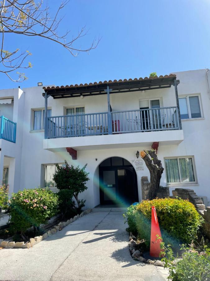 Dream Studio270M From The Beach Paphos Bagian luar foto