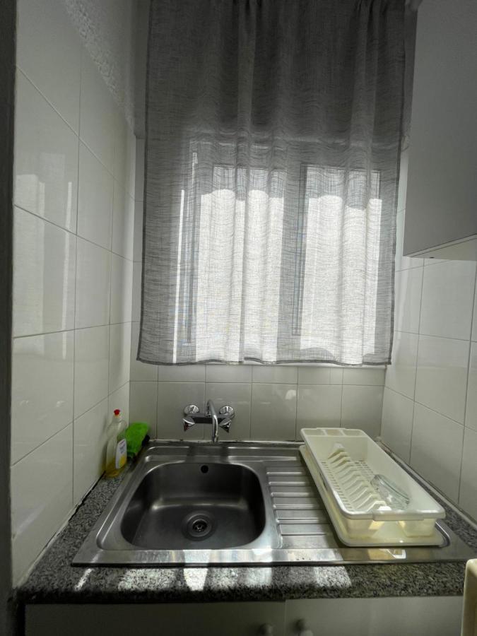 Dream Studio270M From The Beach Paphos Bagian luar foto